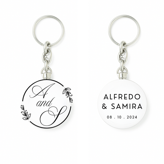 Llavero para bodas con iniciales nombres y fecha por las dos caras bodas bautizos comuniones eventos detalles regalos